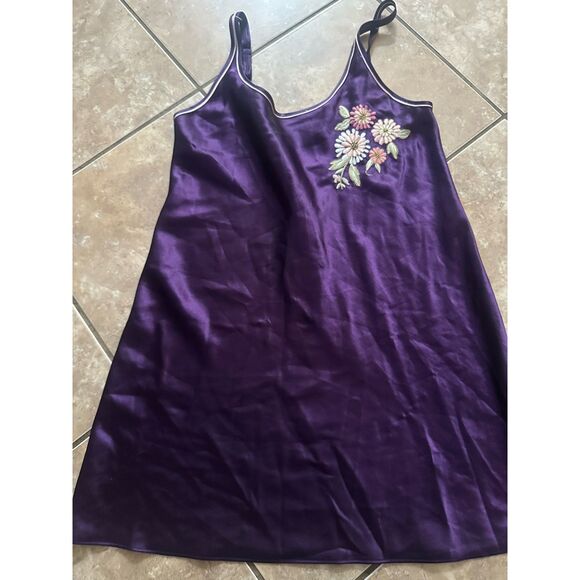 Morgan Taylor S Satin Embroidered Sleep Gown Slip Purple - Picture 1 of 4